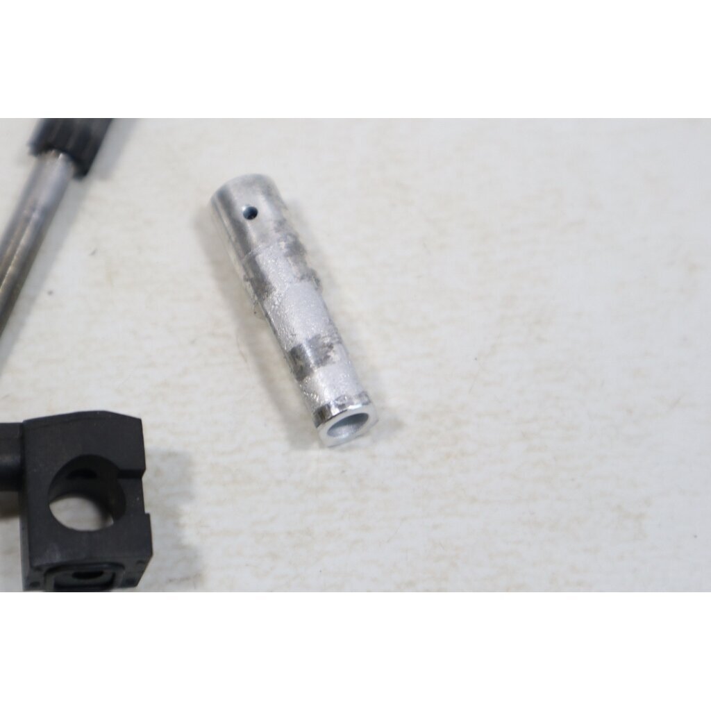 Genuine Oil Pump Husqvarna 340 345 350 135 435 440 445 450 Jonsered 2141 2145 2150 2240 2245 2250 chainsaw 503932101 2 Genuine Oil Pump Husqvarna 340 345 350 135 435 440 445 450 Jonsered 2141 2145 2150 2240 2245 2250 chainsaw 503932101 2