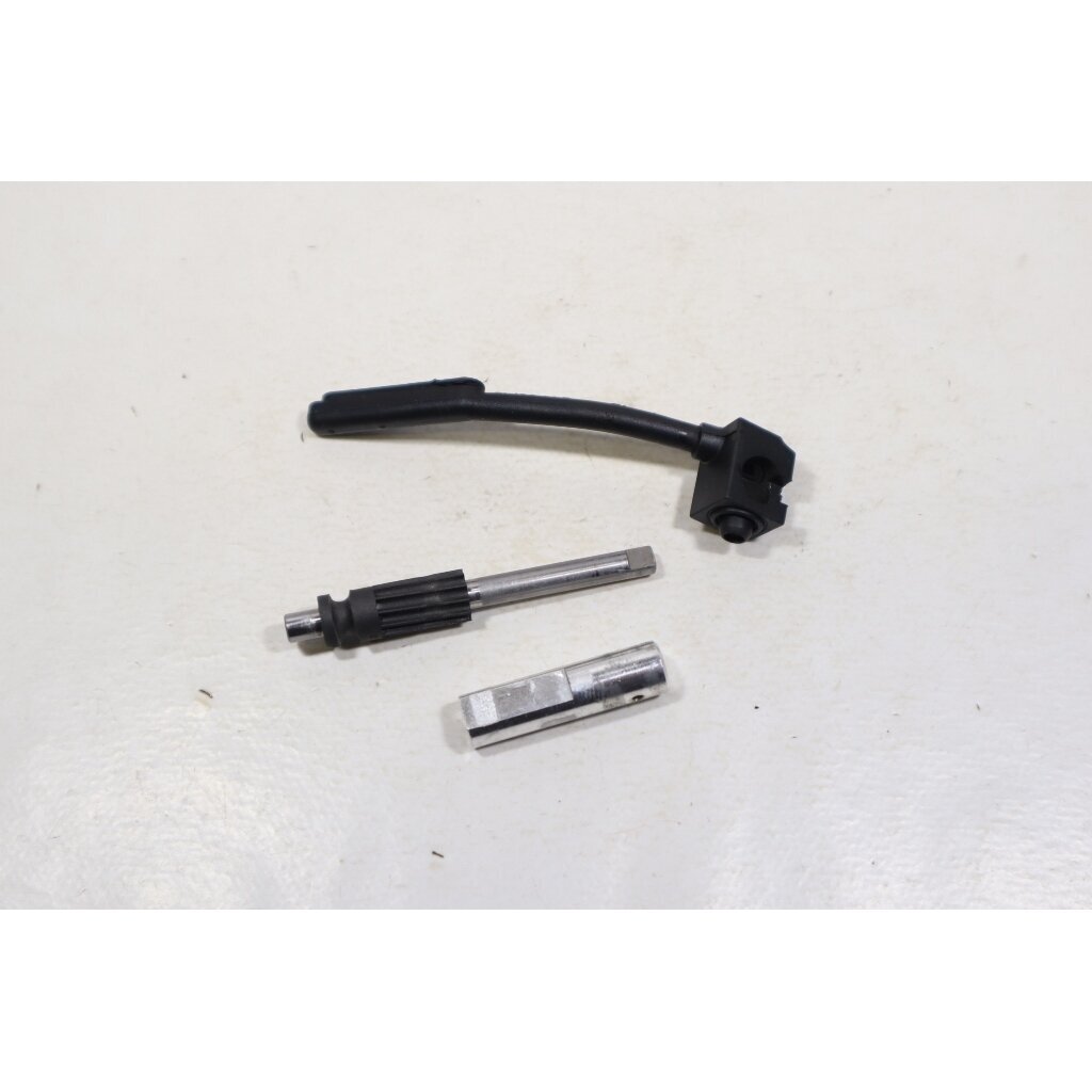 Genuine Oil Pump Husqvarna 340 345 350 135 435 440 445 450 Jonsered 2141 2145 2150 2240 2245 2250 chainsaw 540057901