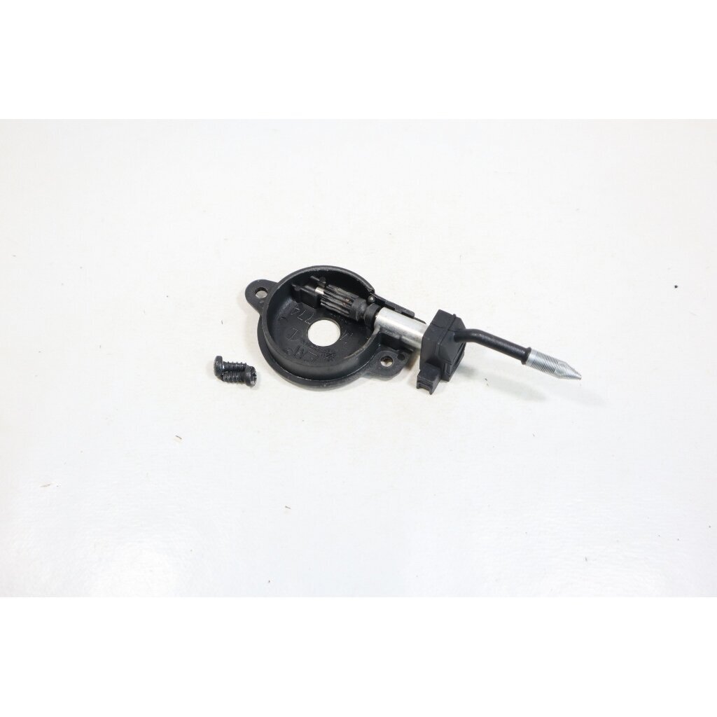 Genuine Oil Pump Husqvarna 36 41 136 137 141 Jonsered 2036 chainsaw 530014410 Genuine Oil Pump Husqvarna 36 41 136 137 141 Jonsered 2036 chainsaw 530014410