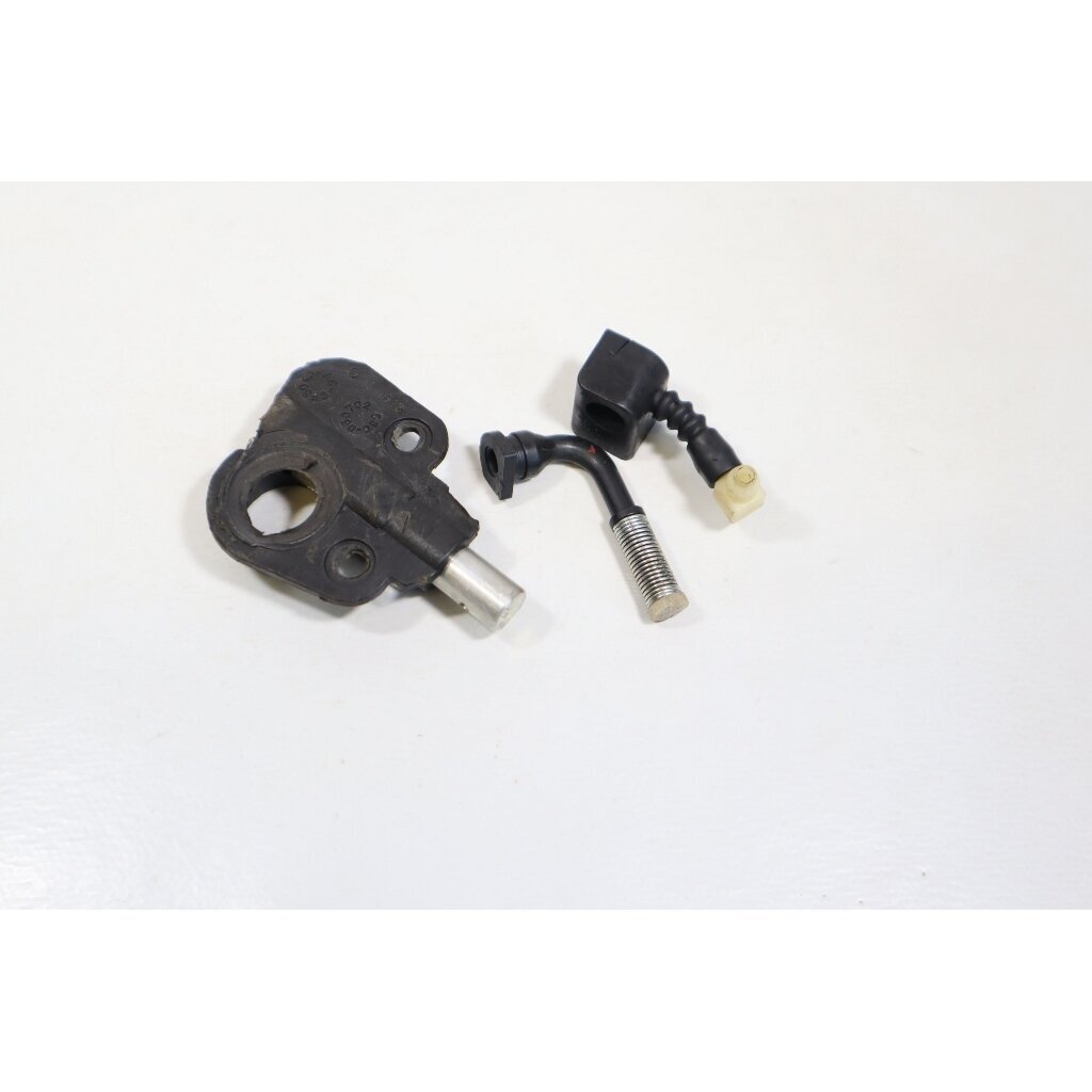 Genuine Oil Pump McCULLOCH Poulan Jonsered CS2137 Partner 351 352 371 382 391 401 421 422 chainsaw 530071259 Genuine Oil Pump McCULLOCH Poulan Jonsered CS2137 Partner 351 352 371 382 391 401 421 422 chainsaw 530071259