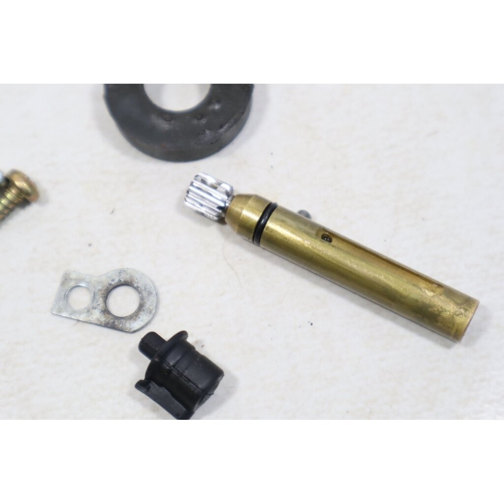 Genuine Oil Pump STIGA SP340 SP370 SP382 SP410 chainsaw 4252220 1 Genuine Oil Pump STIGA SP340 SP370 SP382 SP410 chainsaw 4252220 1