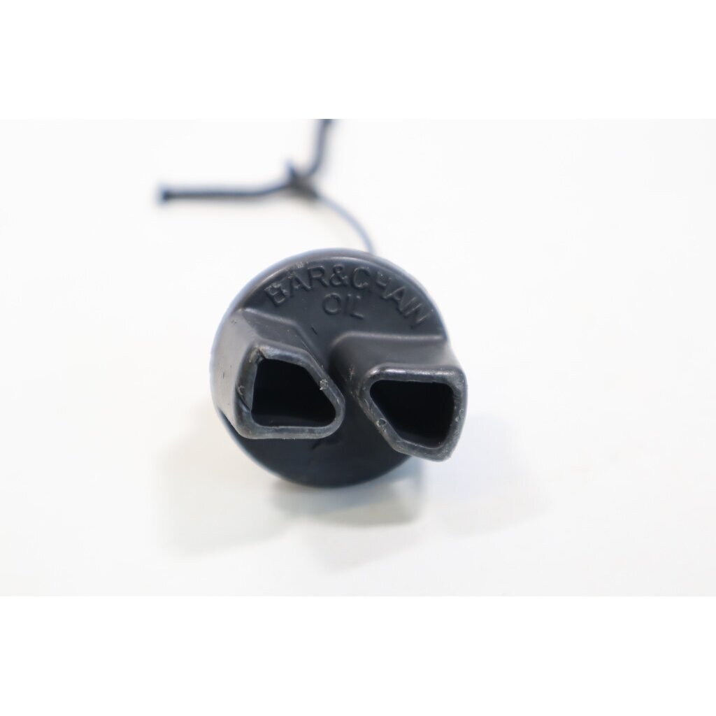 Genuine Oil Tank Cap McCULLOCH Poulan Jonsered CS2137 Partner 351 352 371 382 391 401 421 422 chainsaw 530010846 1 Genuine Oil Tank Cap McCULLOCH Poulan Jonsered CS2137 Partner 351 352 371 382 391 401 421 422 chainsaw 530010846 1