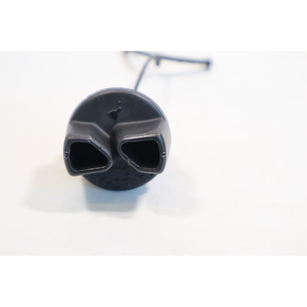 Genuine Oil Tank Cap McCULLOCH Poulan Jonsered CS2137 Partner 351 352 371 382 391 401 421 422 chainsaw 530057236 1