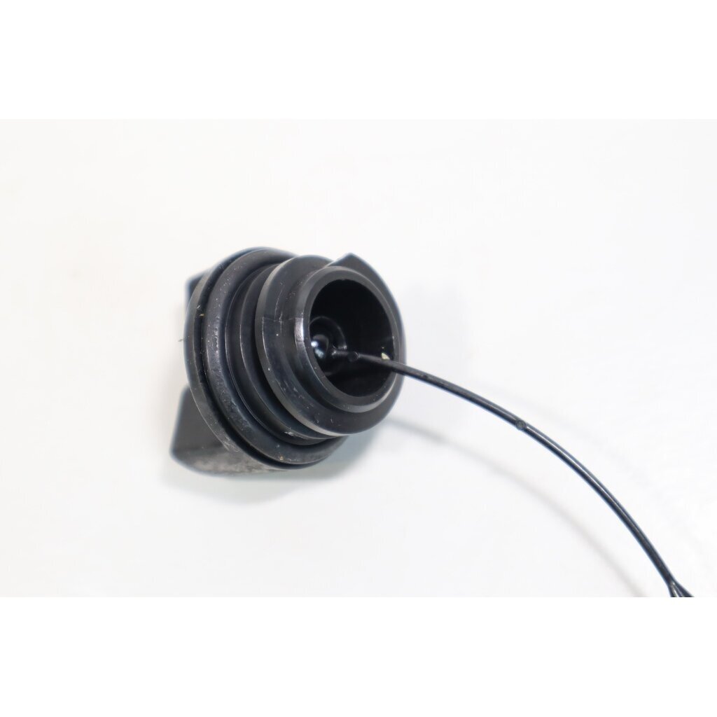 Genuine Oil Tank Cap McCULLOCH Poulan Jonsered CS2137 Partner 351 352 371 382 391 401 421 422 chainsaw 530057236 2 Genuine Oil Tank Cap McCULLOCH Poulan Jonsered CS2137 Partner 351 352 371 382 391 401 421 422 chainsaw 530057236 2
