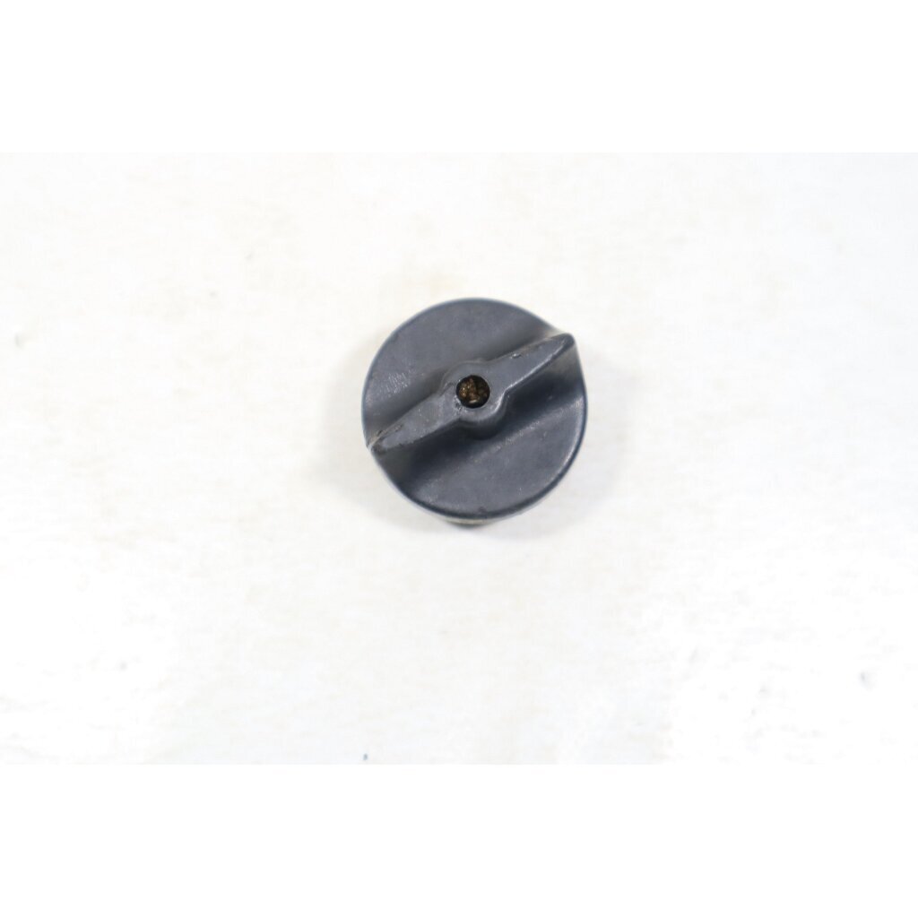 Genuine Oil Tank Cap Solo 605 606 chainsaw 6200112 1 Genuine Oil Tank Cap Solo 605 606 chainsaw 6200112 1
