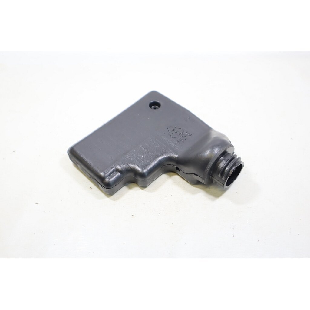 Genuine Oil Tank McCulloch MAC 833 835 836 838 AV chainsaw 300260 1 Genuine Oil Tank McCulloch MAC 833 835 836 838 AV chainsaw 300260 1