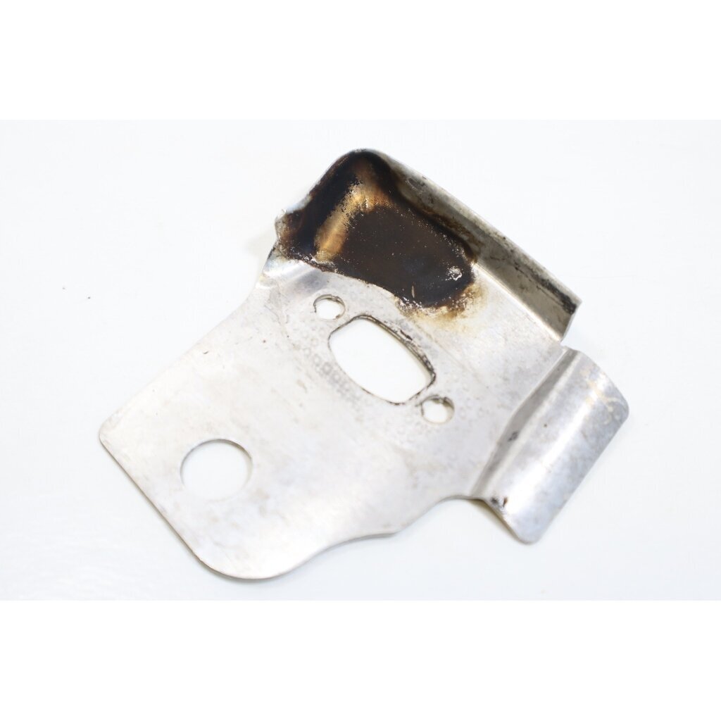 Genuine Plate Heat Shield McCULLOCH Poulan Jonsered CS2137 Partner 351 352 371 382 391 401 421 422 chainsaw 530049870 1 Genuine Plate Heat Shield McCULLOCH Poulan Jonsered CS2137 Partner 351 352 371 382 391 401 421 422 chainsaw 530049870 1