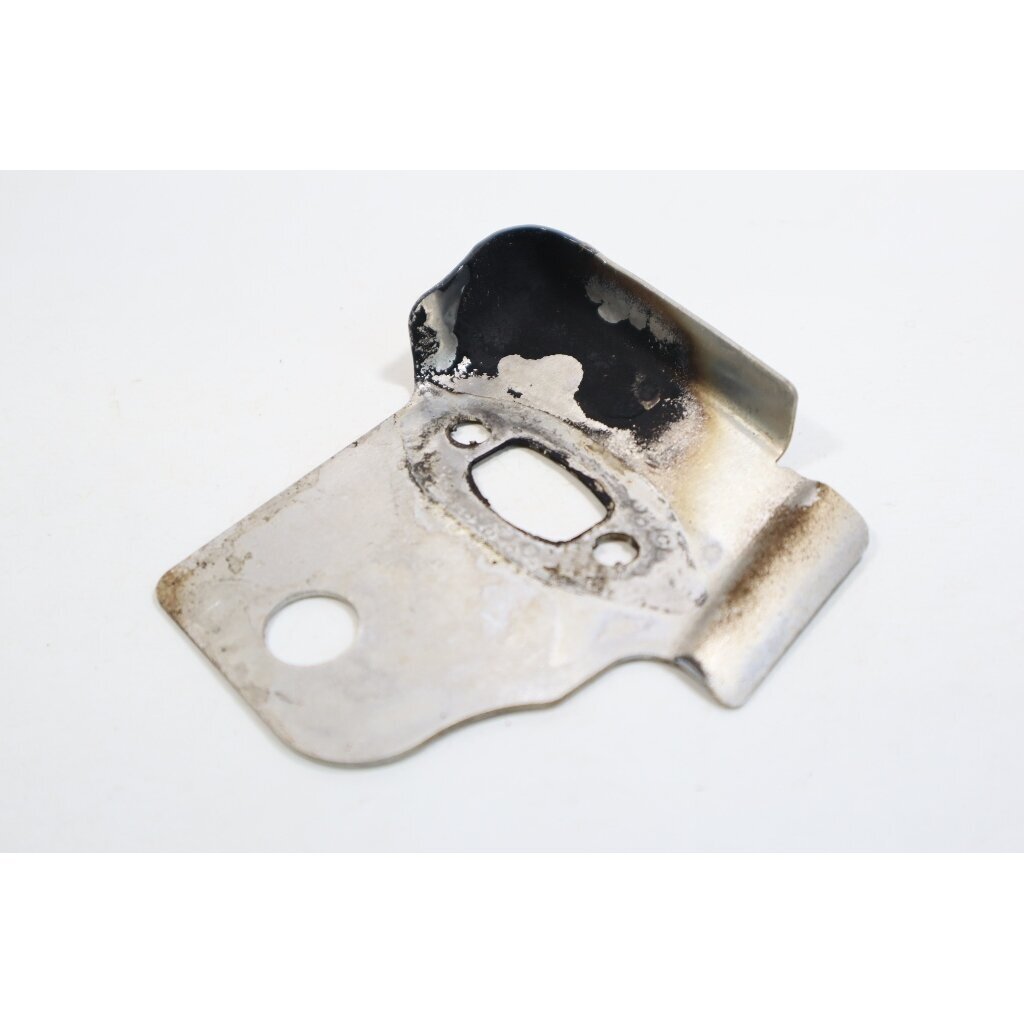 Genuine Plate Heat Shield McCULLOCH Poulan Jonsered CS2137 Partner 351 352 371 382 391 401 421 422 chainsaw 530049870 1