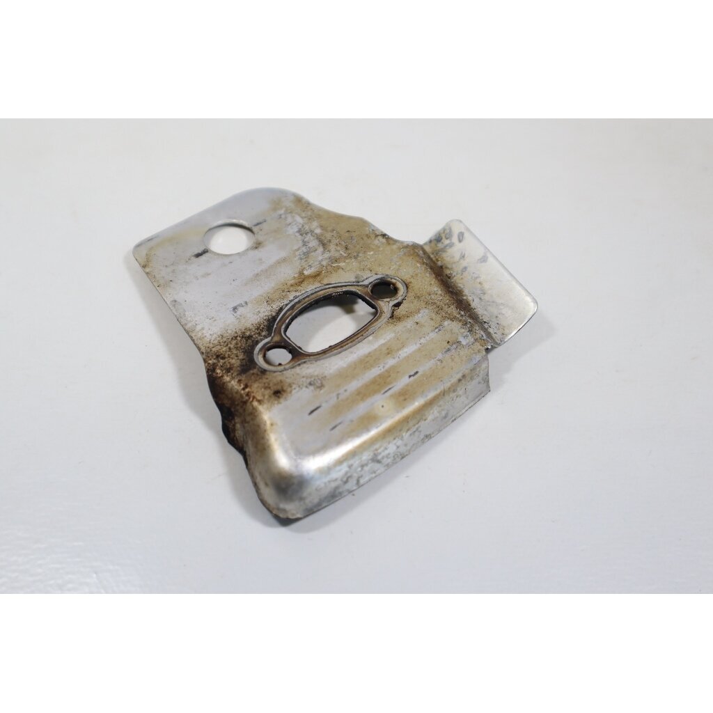 Genuine Plate Heat Shield McCULLOCH Poulan Jonsered CS2137 Partner 351 352 371 382 391 401 421 422 chainsaw 530049870 3 Genuine Plate Heat Shield McCULLOCH Poulan Jonsered CS2137 Partner 351 352 371 382 391 401 421 422 chainsaw 530049870 3