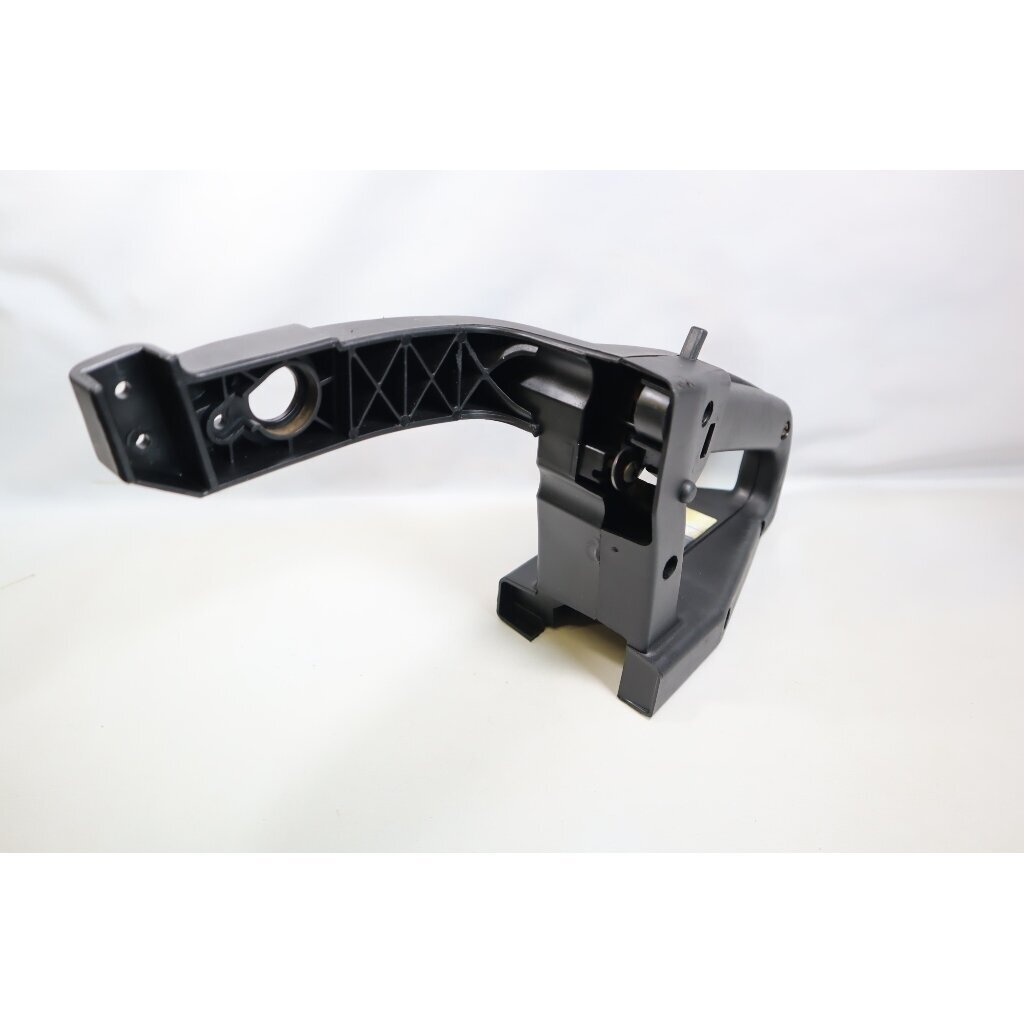 Genuine Rear Handle McCulloch MAC 833 AV chainsaw 2 Genuine Rear Handle McCulloch MAC 833 AV chainsaw 2