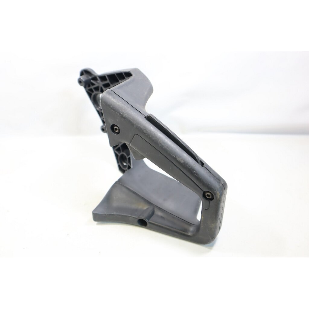 Genuine Rear Handle McCULLOCH Poulan Jonsered CS2137 Partner 351 352 371 382 391 401 421 chainsaw 530047582 1 Genuine Rear Handle McCULLOCH Poulan Jonsered CS2137 Partner 351 352 371 382 391 401 421 chainsaw 530047582 1