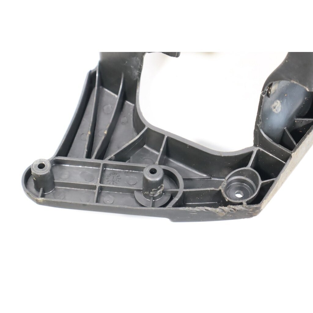 Genuine Rear Handle McCULLOCH Poulan Jonsered CS2137 Partner 351 352 371 382 391 401 421 chainsaw 530047582 5 Genuine Rear Handle McCULLOCH Poulan Jonsered CS2137 Partner 351 352 371 382 391 401 421 chainsaw 530047582 5