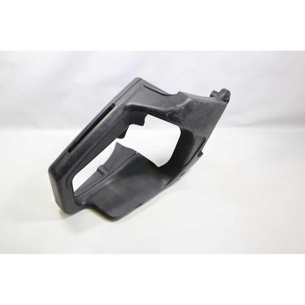 Genuine Rear Handle McCULLOCH Poulan Jonsered CS2137 Partner 351 352 371 382 391 401 421 chainsaw 530047582 Genuine Rear Handle McCULLOCH Poulan Jonsered CS2137 Partner 351 352 371 382 391 401 421 chainsaw 530047582