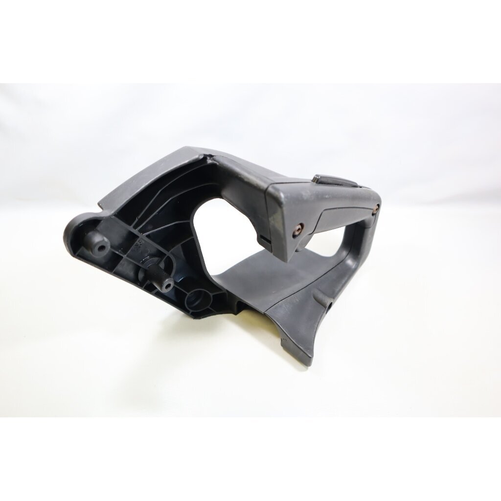 Genuine Rear Handle McCULLOCH Poulan Jonsered CS2137 Partner 351 352 371 382 391 401 421 chainsaw 530047582 2 Genuine Rear Handle McCULLOCH Poulan Jonsered CS2137 Partner 351 352 371 382 391 401 421 chainsaw 530047582 2