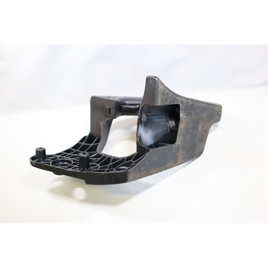 Genuine Rear Handle McCULLOCH Poulan Jonsered CS2137 Partner 351 352 371 382 391 401 421 chainsaw 530047582 4 Genuine Rear Handle McCULLOCH Poulan Jonsered CS2137 Partner 351 352 371 382 391 401 421 chainsaw 530047582 4