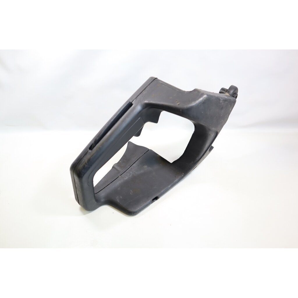 Genuine Rear Handle McCULLOCH Poulan Jonsered CS2137 Partner 351 352 371 382 391 401 421 chainsaw 530047582 Genuine Rear Handle McCULLOCH Poulan Jonsered CS2137 Partner 351 352 371 382 391 401 421 chainsaw 530047582