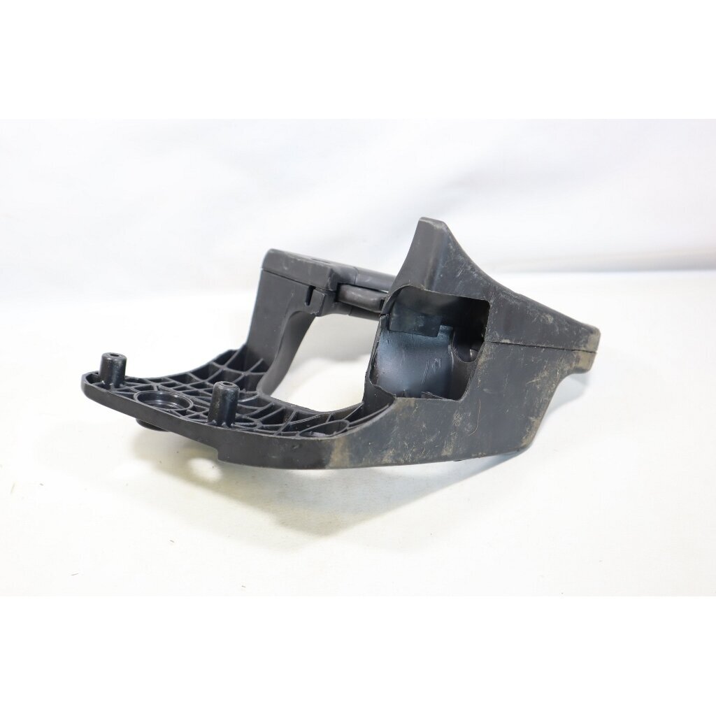 Genuine Rear Handle McCULLOCH Poulan Jonsered CS2137 Partner 351 352 371 382 391 401 421 chainsaw 530047582 4 Genuine Rear Handle McCULLOCH Poulan Jonsered CS2137 Partner 351 352 371 382 391 401 421 chainsaw 530047582 4