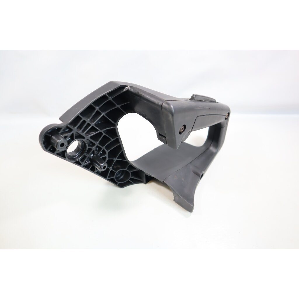 Genuine Rear Handle McCULLOCH Poulan Jonsered CS2137 Partner 351 352 371 382 391 401 421 chainsaw 530047582 2 Genuine Rear Handle McCULLOCH Poulan Jonsered CS2137 Partner 351 352 371 382 391 401 421 chainsaw 530047582 2