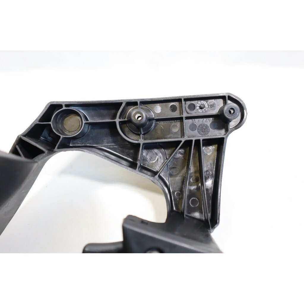 Genuine Rear Handle McCULLOCH Poulan Jonsered CS2137 Partner 352 371 421 422 chainsaw 545025001 3 Genuine Rear Handle McCULLOCH Poulan Jonsered CS2137 Partner 352 371 421 422 chainsaw 545025001 3