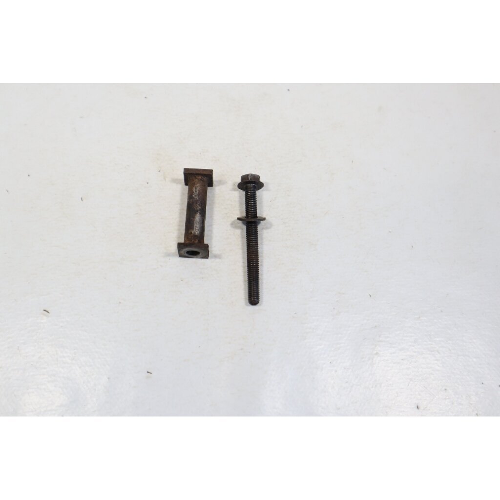 Genuine Spacer Partner 500 540 5000 chainsaw 505267886 Genuine Spacer Partner 500 540 5000 chainsaw 505267886