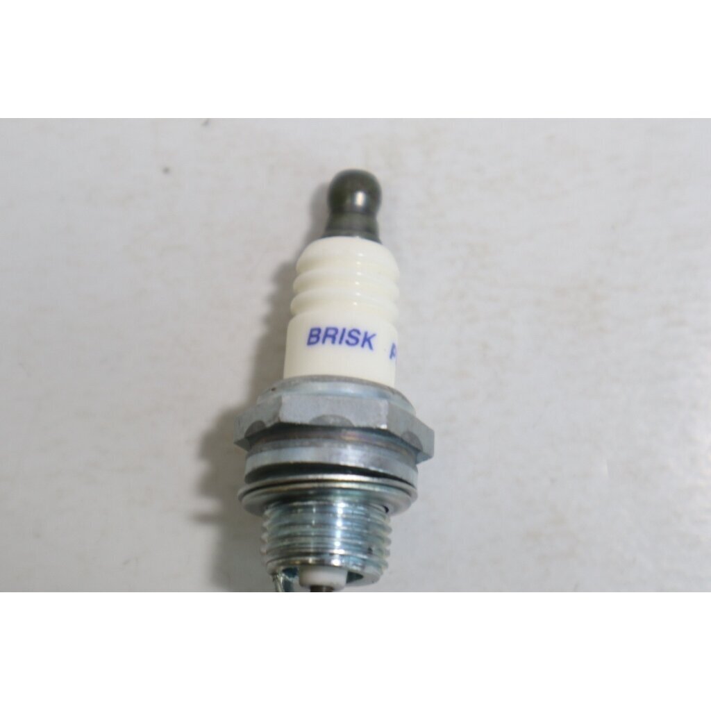 Genuine Spark Plug Brsk PR17YC Husqvarna Jonsered McCulloch Partner Poulan 952030201 2 Genuine Spark Plug Brsk PR17YC Husqvarna Jonsered McCulloch Partner Poulan 952030201 2