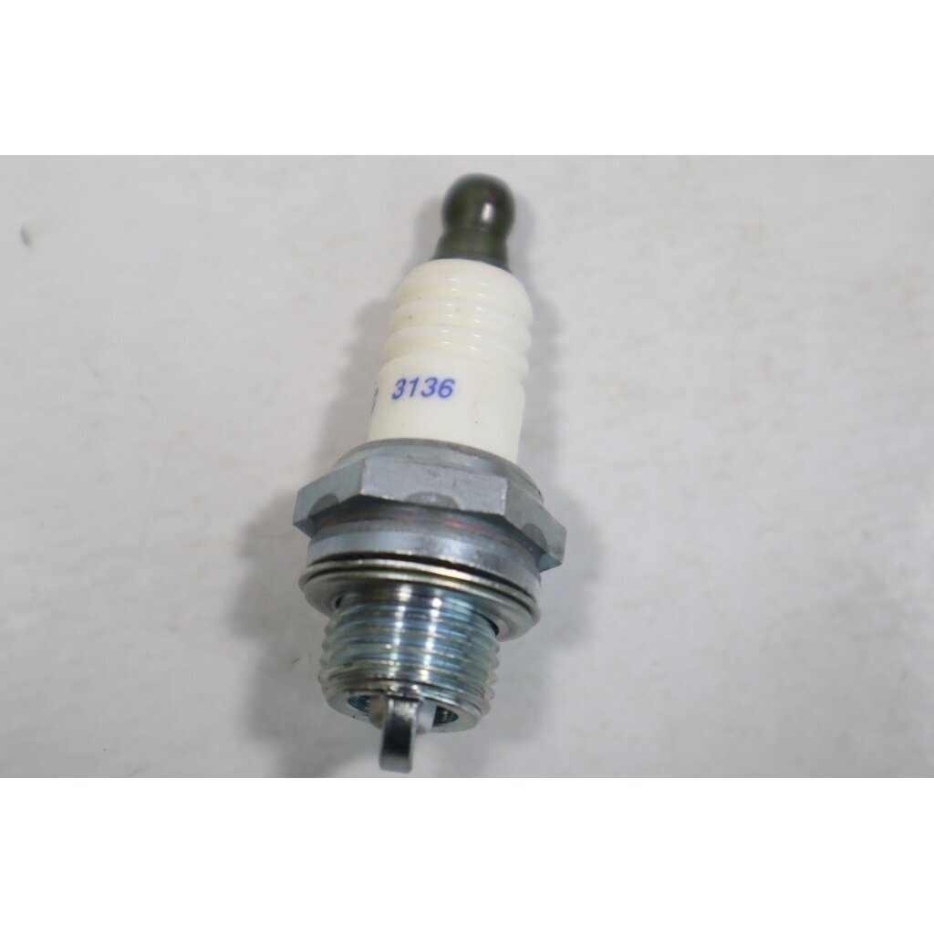 Genuine Spark Plug Brsk PR17YC Husqvarna Jonsered McCulloch Partner Poulan 952030201 4 Genuine Spark Plug Brsk PR17YC Husqvarna Jonsered McCulloch Partner Poulan 952030201 4