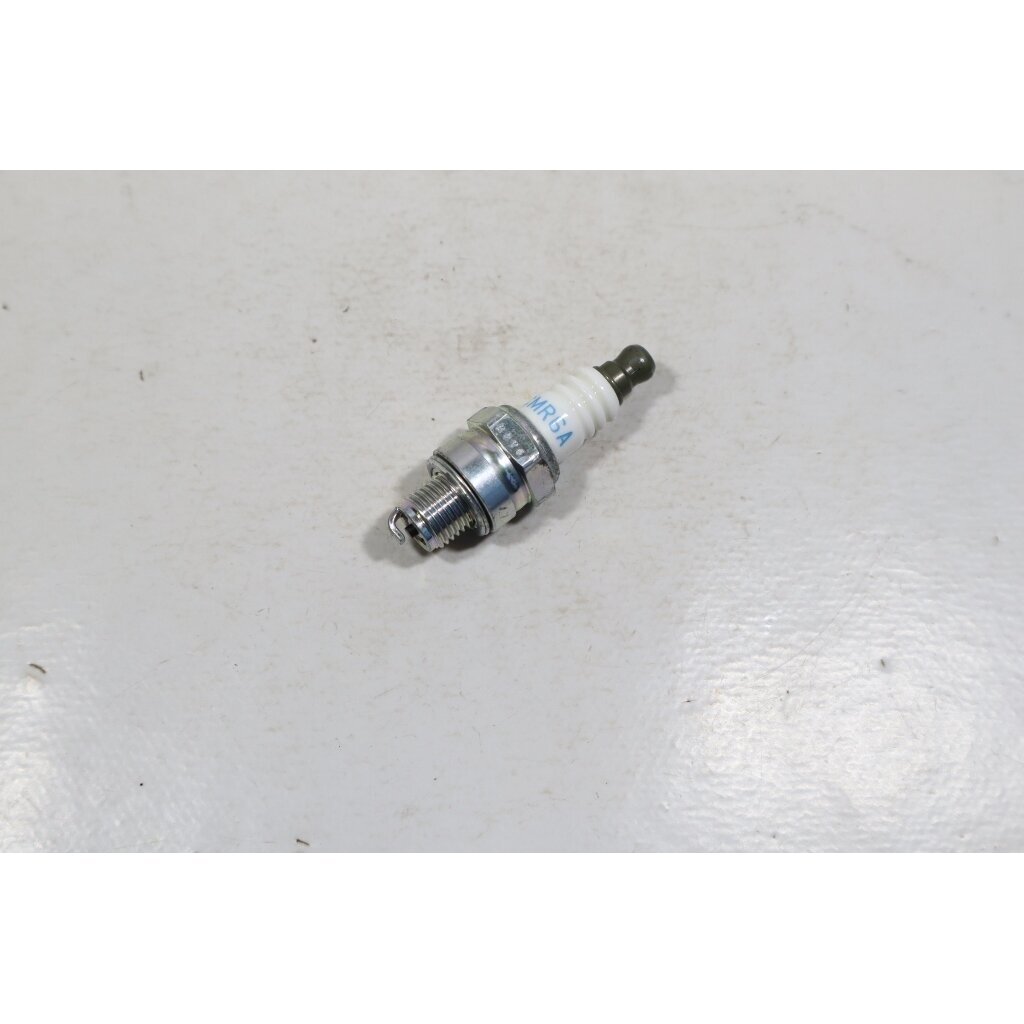 Genuine Spark Plug CMR6A Husqvarna 122 129 325 McCulloch T22 LS LCS trimmer 590710201 Genuine Spark Plug CMR6A Husqvarna 122 129 325 McCulloch T22 LS LCS trimmer 590710201