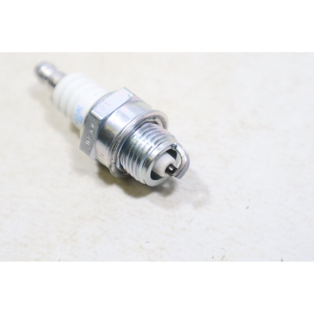 Genuine Spark Plug NGK BPMR7A Jonsered Husqvarna Partner chainsaw 503235111 1 Genuine Spark Plug NGK BPMR7A Jonsered Husqvarna Partner chainsaw 503235111 1