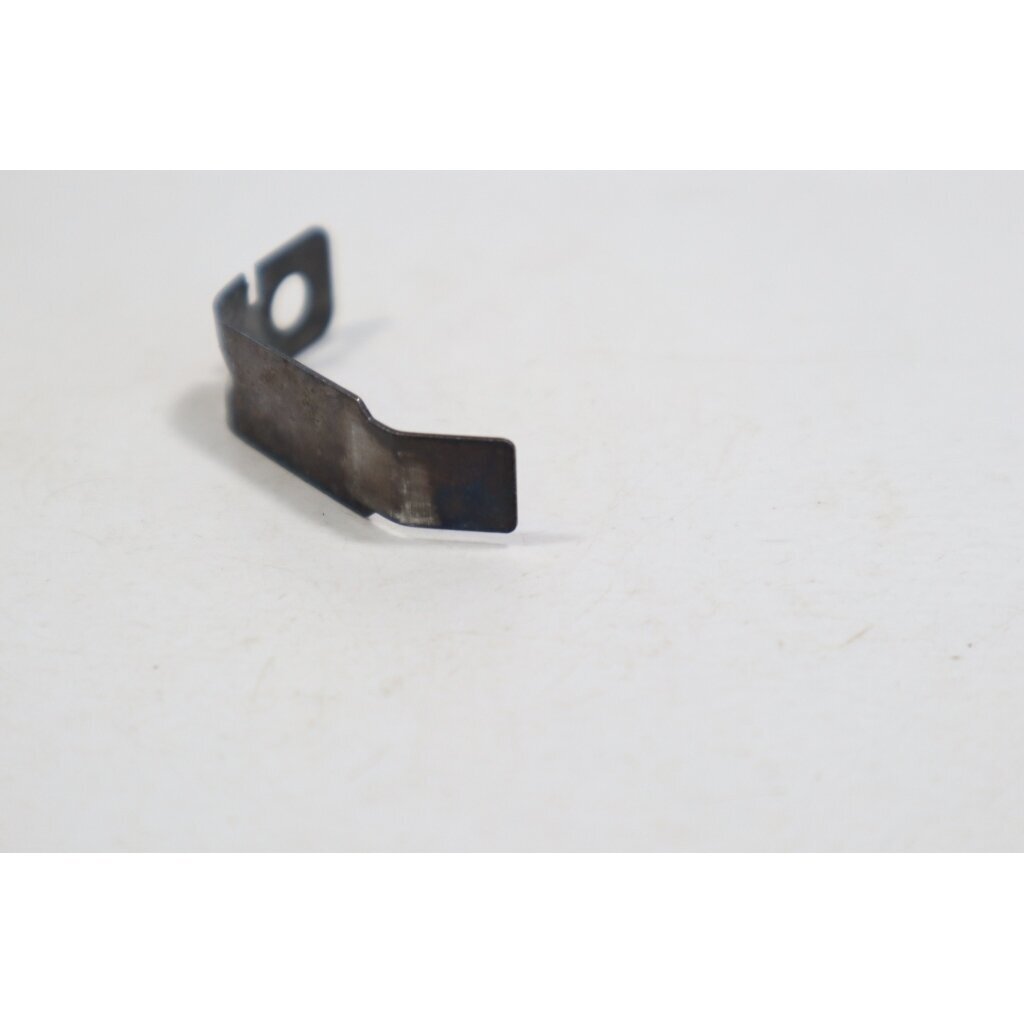 Genuine Spring Switch Contact McCULLOCH Poulan Jonsered CS2137 Partner 351 352 371 382 391 401 421 422 chainsaw 530016149 3 Genuine Spring Switch Contact McCULLOCH Poulan Jonsered CS2137 Partner 351 352 371 382 391 401 421 422 chainsaw 530016149 3
