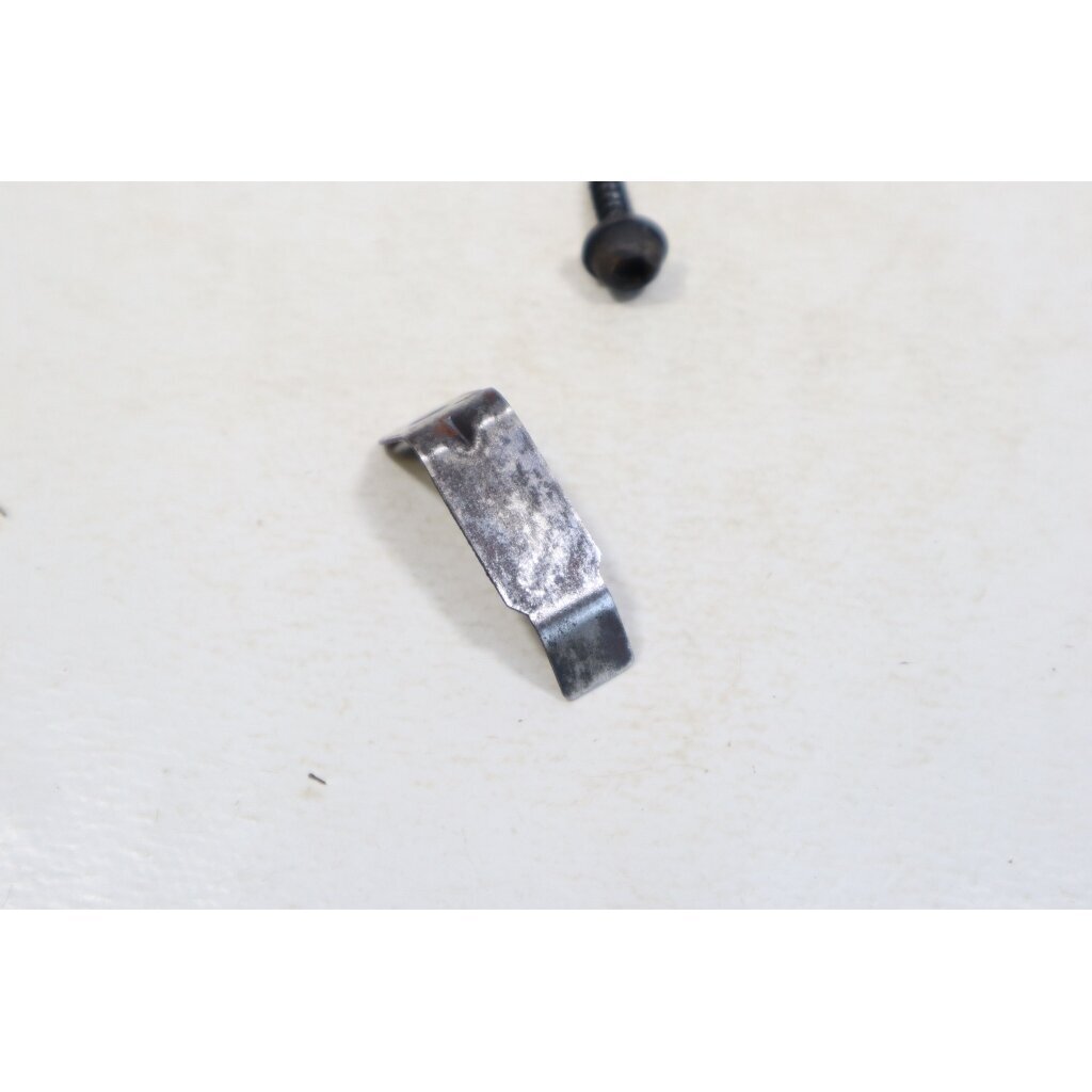 Genuine Spring Switch Contact McCULLOCH Poulan Jonsered CS2137 Partner 351 352 371 382 391 401 421 422 chainsaw 530016149 3 Genuine Spring Switch Contact McCULLOCH Poulan Jonsered CS2137 Partner 351 352 371 382 391 401 421 422 chainsaw 530016149 3