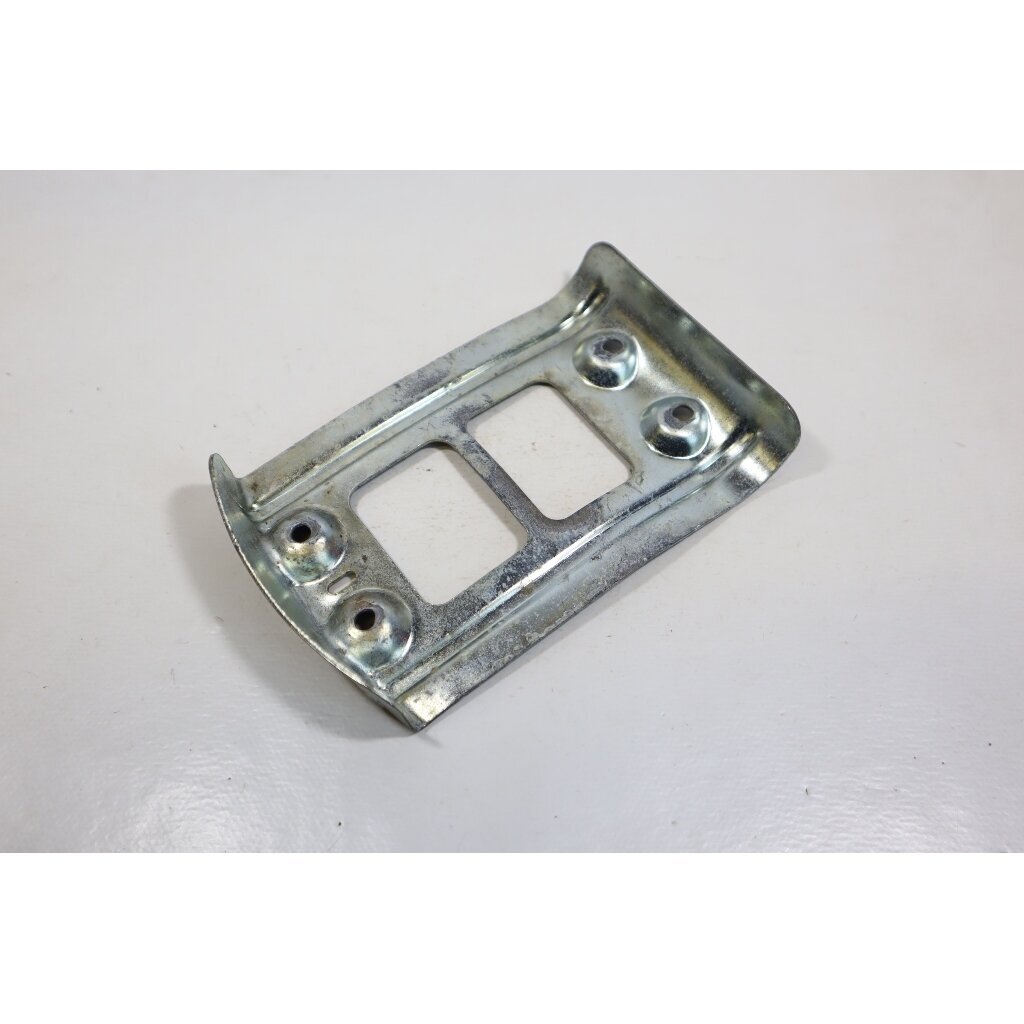Genuine Stand Makita EM2600U brushcutter DA00000431 2 Genuine Stand Makita EM2600U brushcutter DA00000431 2