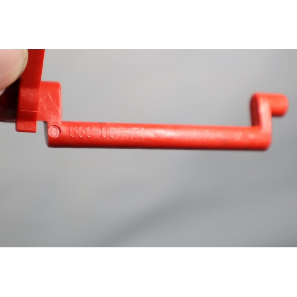 Genuine Switch Shaft Lever McCULLOCH Poulan Jonsered CS2137 Partner 351 352 371 382 391 401 421 422 chainsaw 530057473 4 Genuine Switch Shaft Lever McCULLOCH Poulan Jonsered CS2137 Partner 351 352 371 382 391 401 421 422 chainsaw 530057473 4