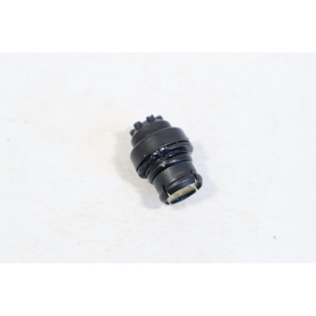 Genuine Tank Vent STIHL 024 026 034 036 044 MS231 MS240 MS241 MS260 MS251 MS261 MS270 MS271 MS280 MS291 MS340 MS341 MS360 MS361 MS362 MS391 MS441 MS440 MS460 MS880 chainsaw 0000 350 5800 1