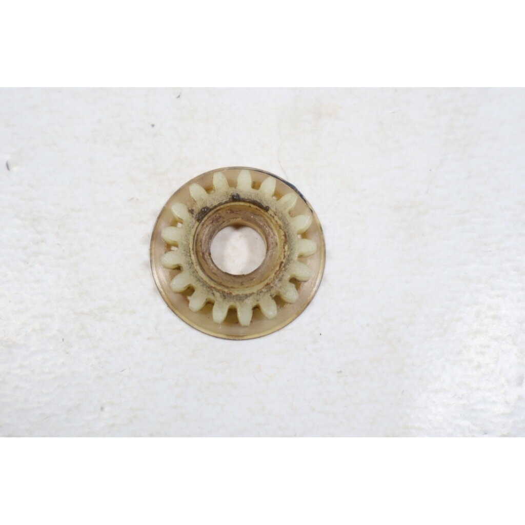 Genuine Worm Gear Activator .325 Solo 641 chainsaw 6074260 2 Genuine Worm Gear Activator .325 Solo 641 chainsaw 6074260 2