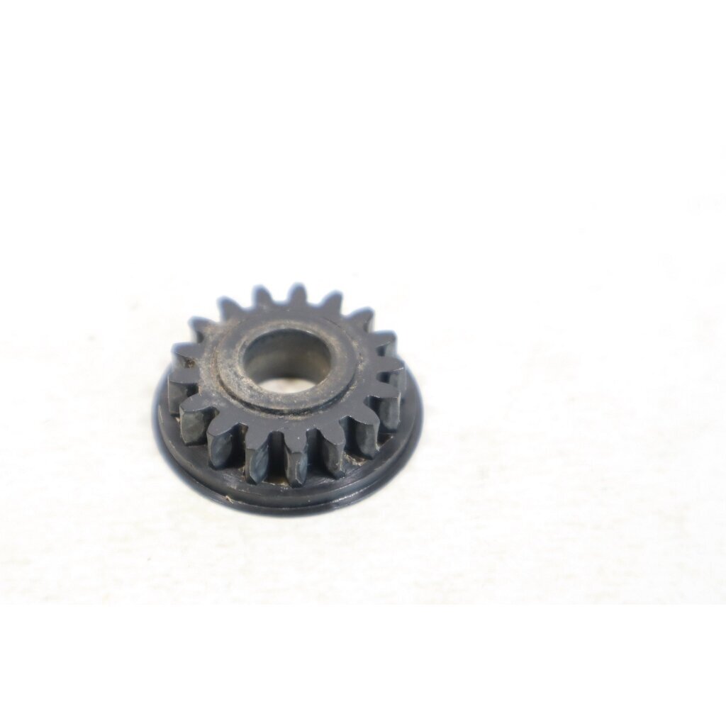 Genuine Worm Gear Activator Solo 634 chainsaw 6074461 2