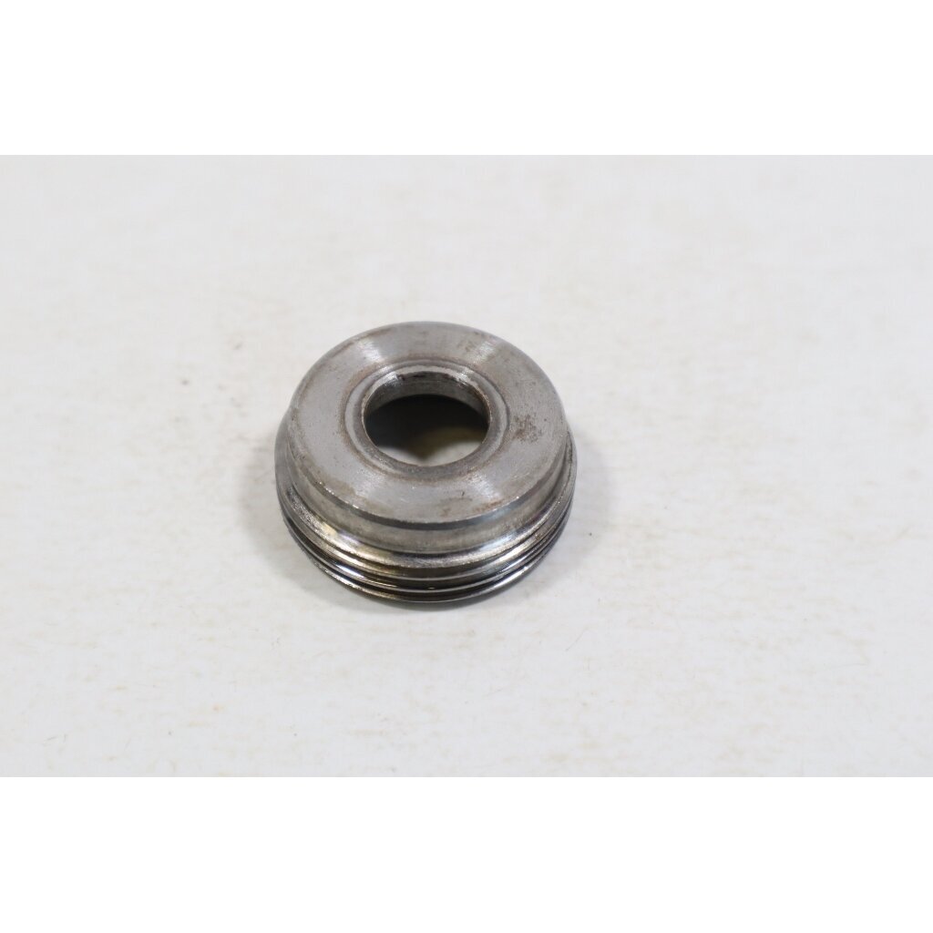 Genuine Worm Gear McCulloch California chainsaw 228597 2 Genuine Worm Gear McCulloch California chainsaw 228597 2
