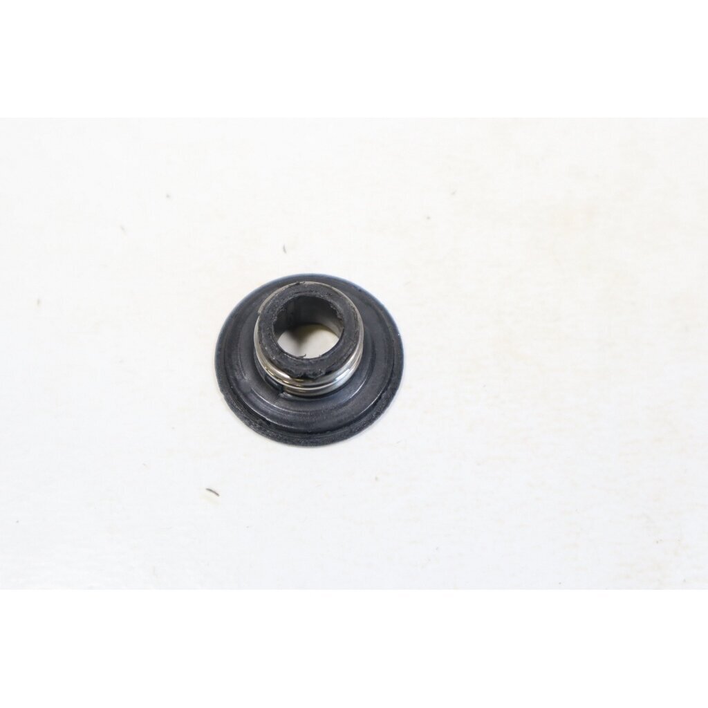 Genuine Worm Gear Pump Drive Husqvarna 435 440 135 140 Jonsered CS2240 chainsaw 544212401 2 Genuine Worm Gear Pump Drive Husqvarna 435 440 135 140 Jonsered CS2240 chainsaw 544212401 2