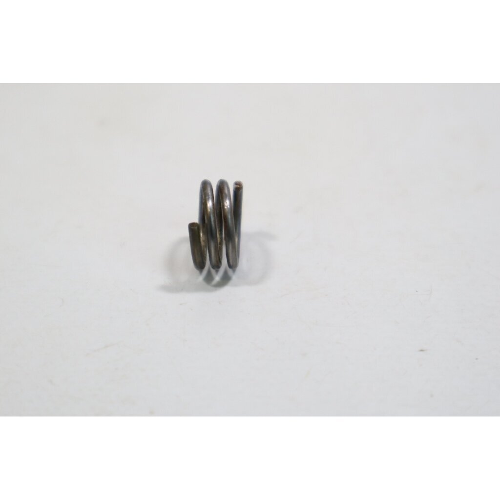 Genuine Worm Gear Spring McCULLOCH Husqvarna 236 Jonsered CS2137 CS2234 Partner 351 352 371 382 391 401 421 chainsaw 530037820 2 Genuine Worm Gear Spring McCULLOCH Husqvarna 236 Jonsered CS2137 CS2234 Partner 351 352 371 382 391 401 421 chainsaw 530037820 2