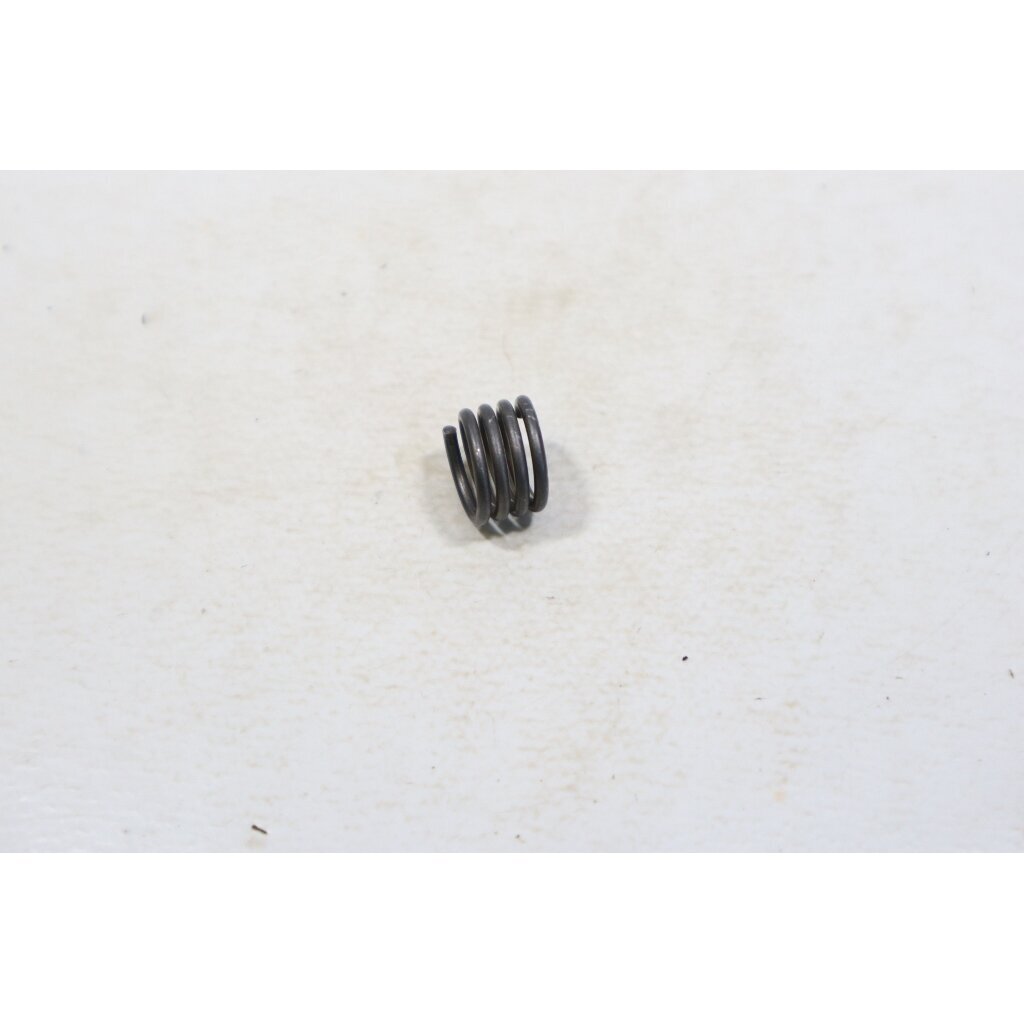 Genuine Worm Gear Spring Oil Pump Drive Dolmar PS-34 PS-36 PS-41 PS-45 chainsaw 036 245 020 1 Genuine Worm Gear Spring Oil Pump Drive Dolmar PS-34 PS-36 PS-41 PS-45 chainsaw 036 245 020 1