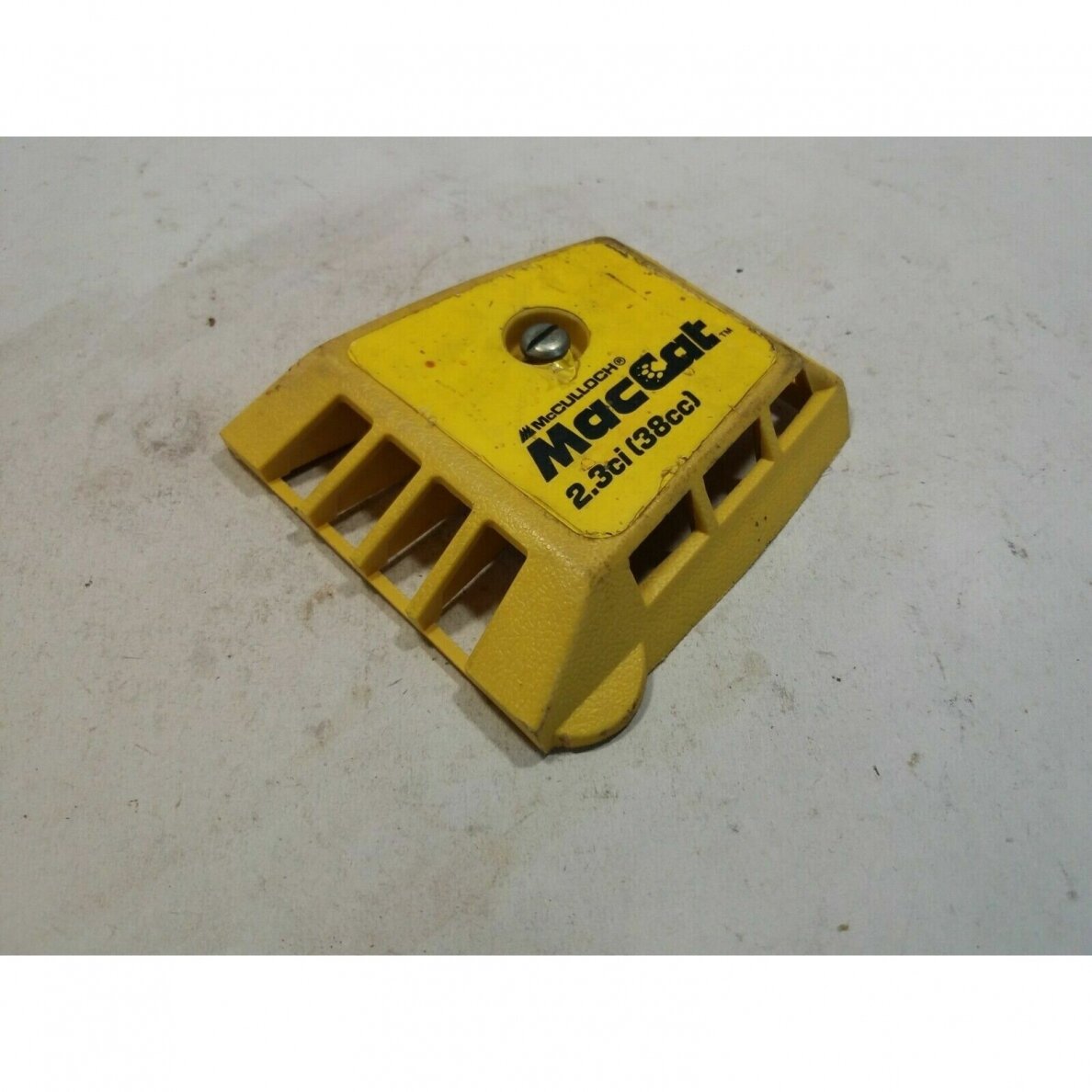 Genuine Air Filter Cover Mcculloch MacCat 2.3 ci 38cc chainsaw 215481 4