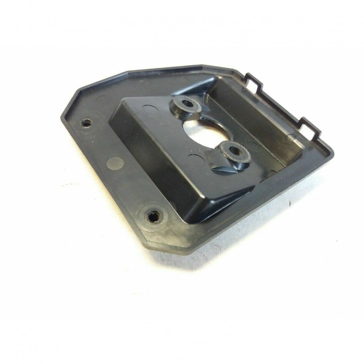 Genuine Air Filter Holder Plate Homelite i3350b chainsaw 04939 1 Genuine Air Filter Holder Plate Homelite i3350b chainsaw 04939 1