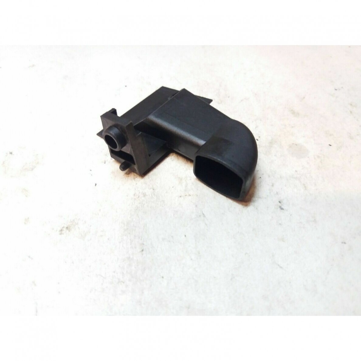 Genuine Air Jet Nozzle Husqvarna 40 45 Jonsered 2041 2045 2050 chainsaw 503711001 3 Genuine Air Jet Nozzle Husqvarna 40 45 Jonsered 2041 2045 2050 chainsaw 503711001 3