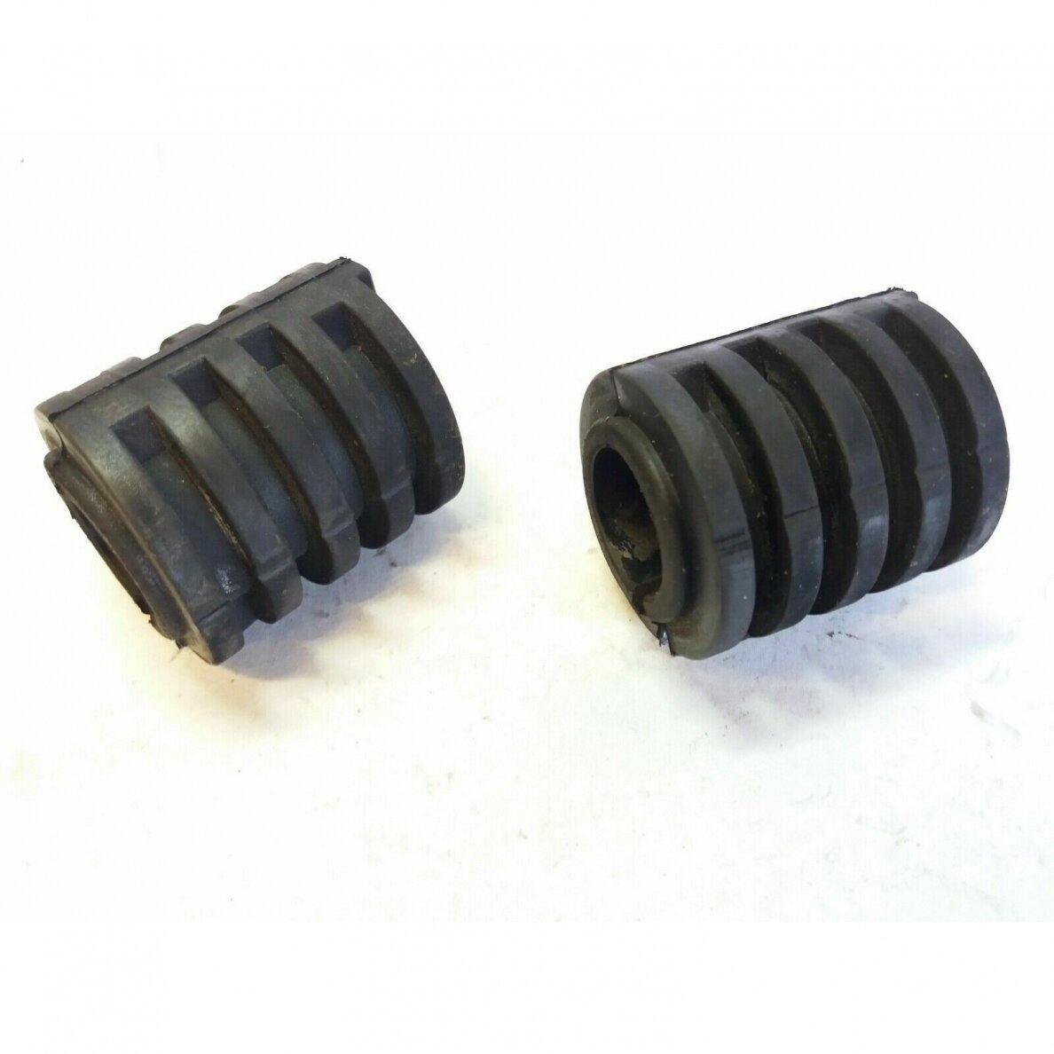 Genuine Anti Vibration Grommet Stiga SB30 Brushcutter Trimmer 3744162 2
