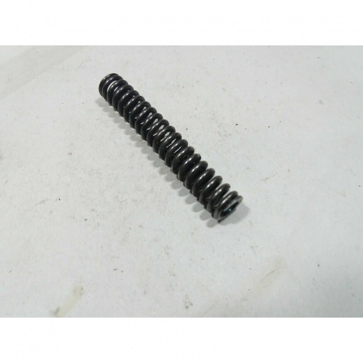 Genuine Brake Spring Partner P738 P740 P742 Mcculloch 738 740 742 chainsaw Genuine Brake Spring Partner P738 P740 P742 Mcculloch 738 740 742 chainsaw