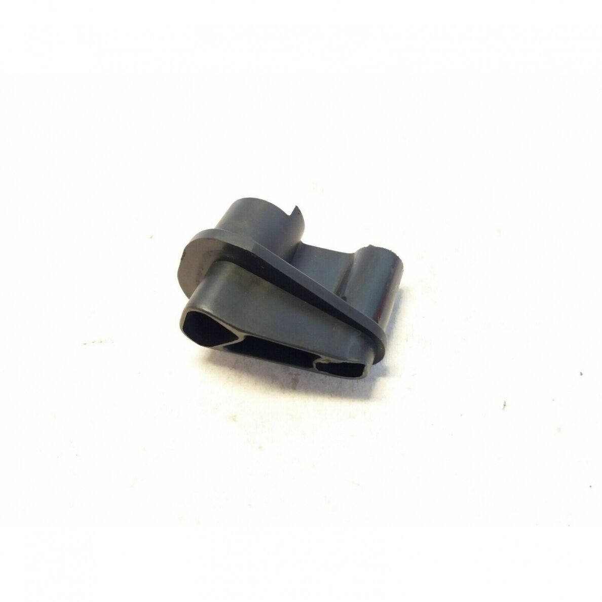 Genuine Carburetor Grommet Homelite i3350b chainsaw 04907 Genuine Carburetor Grommet Homelite i3350b chainsaw 04907