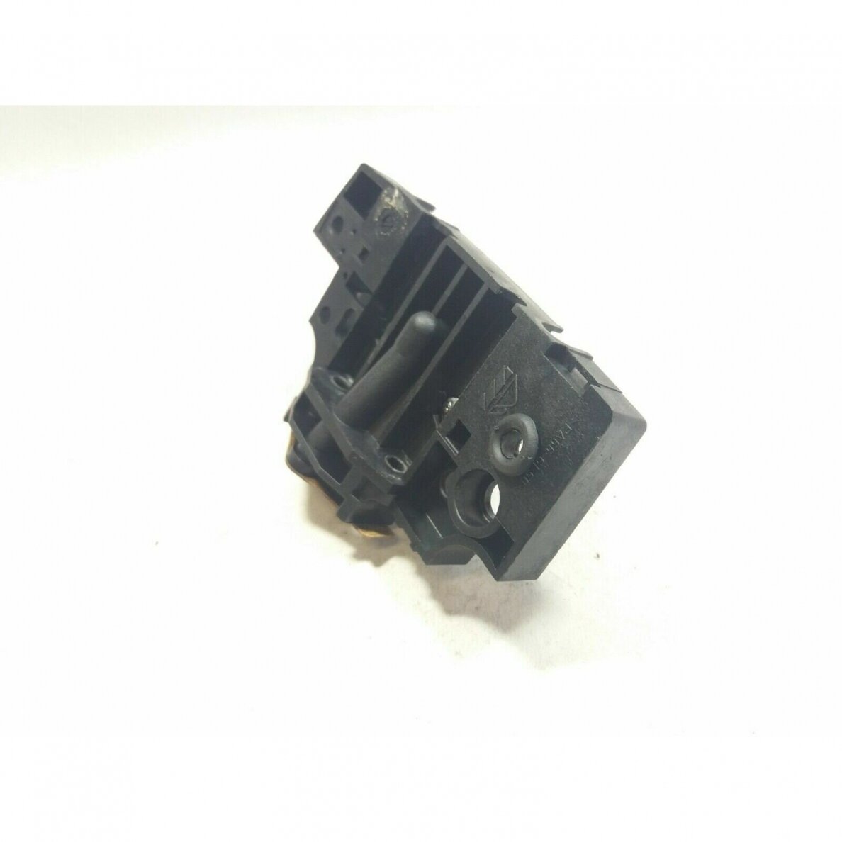 Genuine Carburetor Holder Dolmar PS33 PS330 PS340 PS341 PS39 chainsaw 028118272 5 Genuine Carburetor Holder Dolmar PS33 PS330 PS340 PS341 PS39 chainsaw 028118272 5