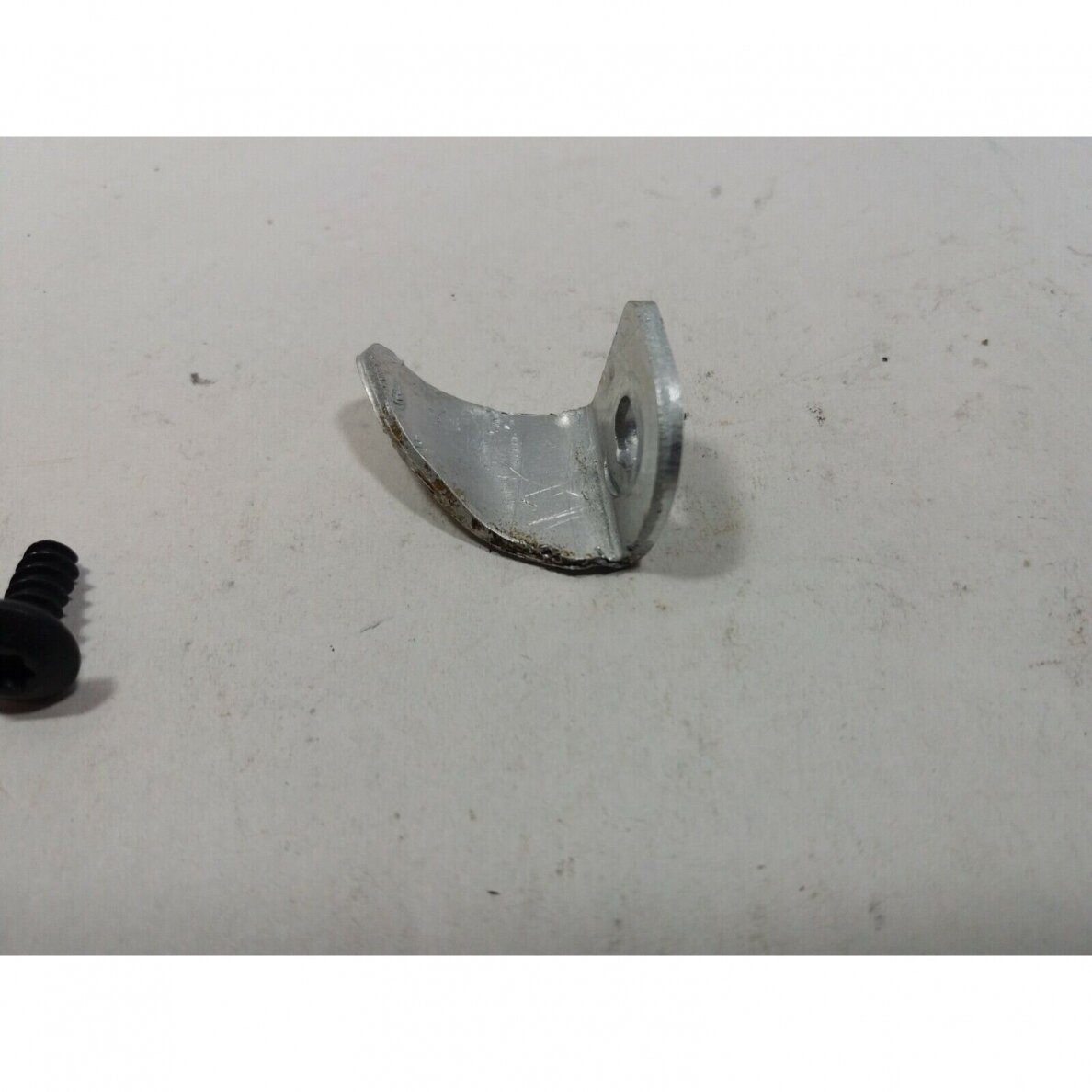 Genuine Chain Catcher Homelite HCS3335 chainsaw 631035002 1 Genuine Chain Catcher Homelite HCS3335 chainsaw 631035002 1