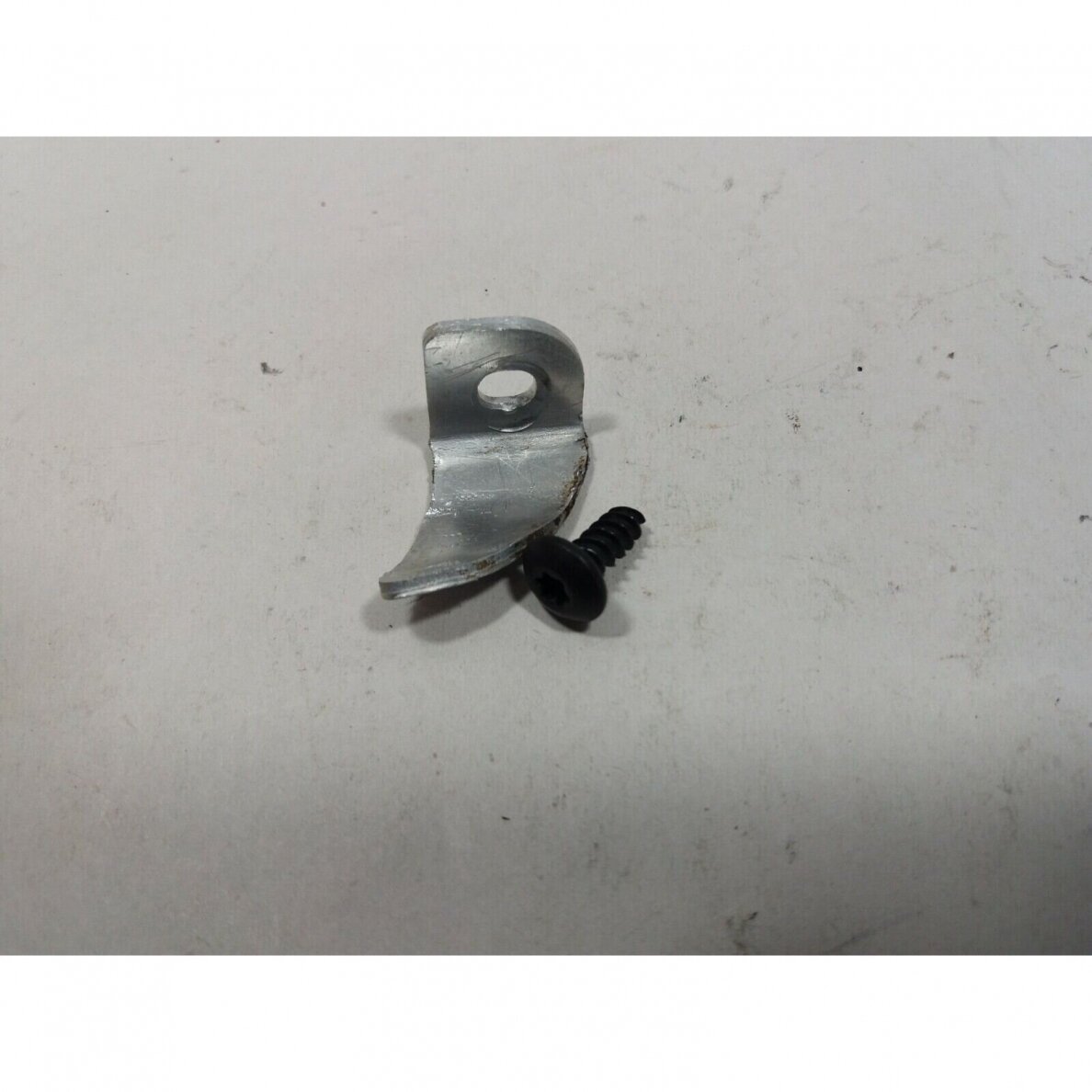 Genuine Chain Catcher Homelite HCS3335 chainsaw 631035002 Genuine Chain Catcher Homelite HCS3335 chainsaw 631035002