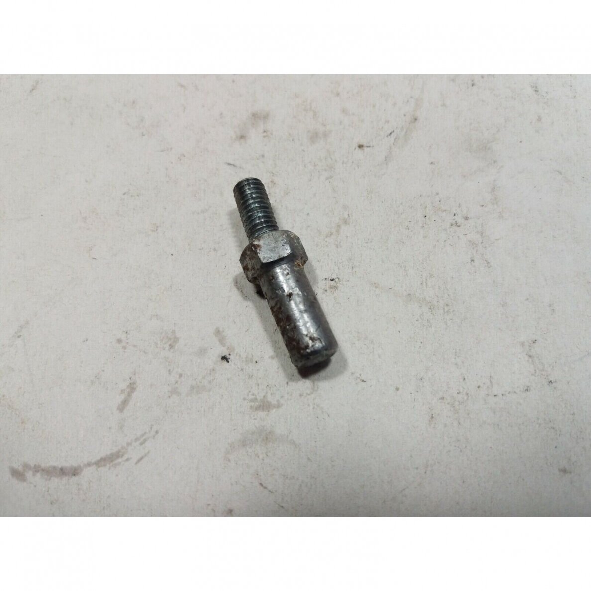 Genuine Chain Catcher Oleo Mac 945AF chainsaw 3 Genuine Chain Catcher Oleo Mac 945AF chainsaw 3