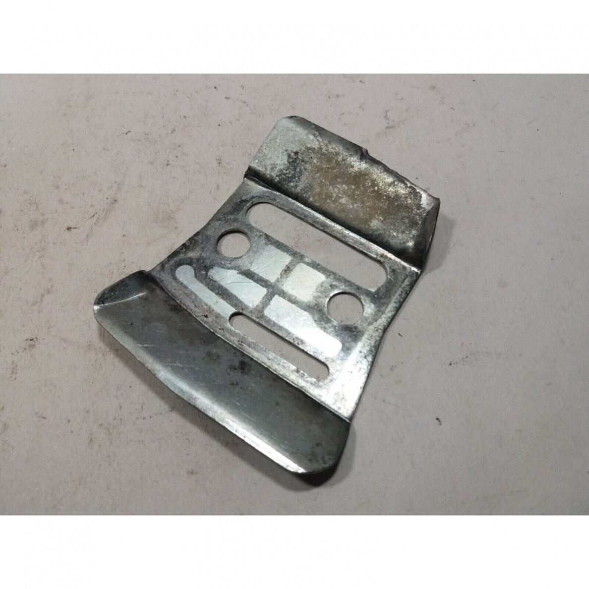 Genuine Chain Guide Plate Oleo Mac 945AF chainsaw 2